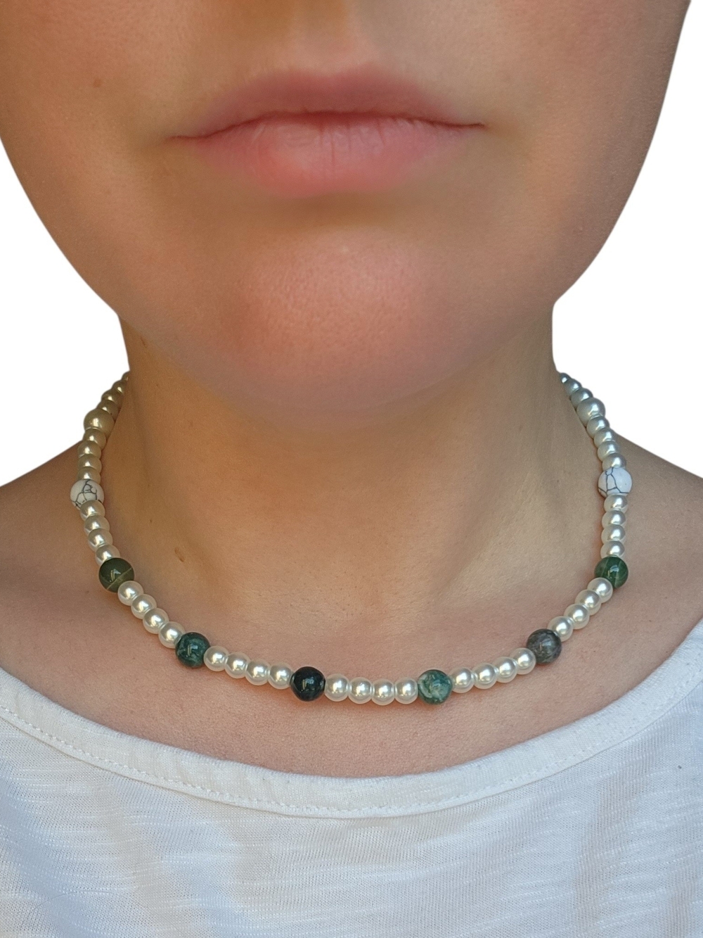 Pearl, Green Agate, And Howlite Beaded Necklace